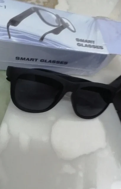 Lenovo AI Smart Glasses  view 5