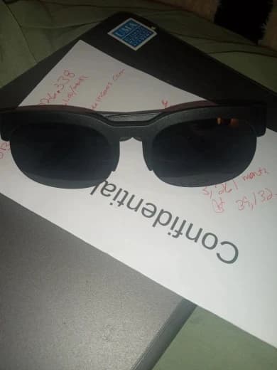 Lenovo Smart Glasses 2026 New AI Translation Bluetooth Conversation Recording Listening To Music Men Women Smart Sunglasses view 4