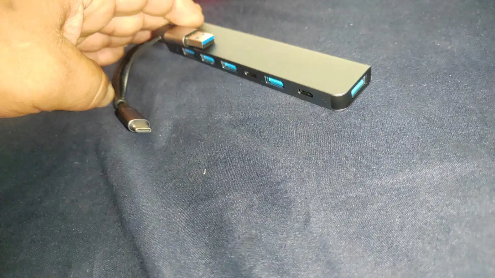 8-in-1 USB-C Multiport Hub view 3